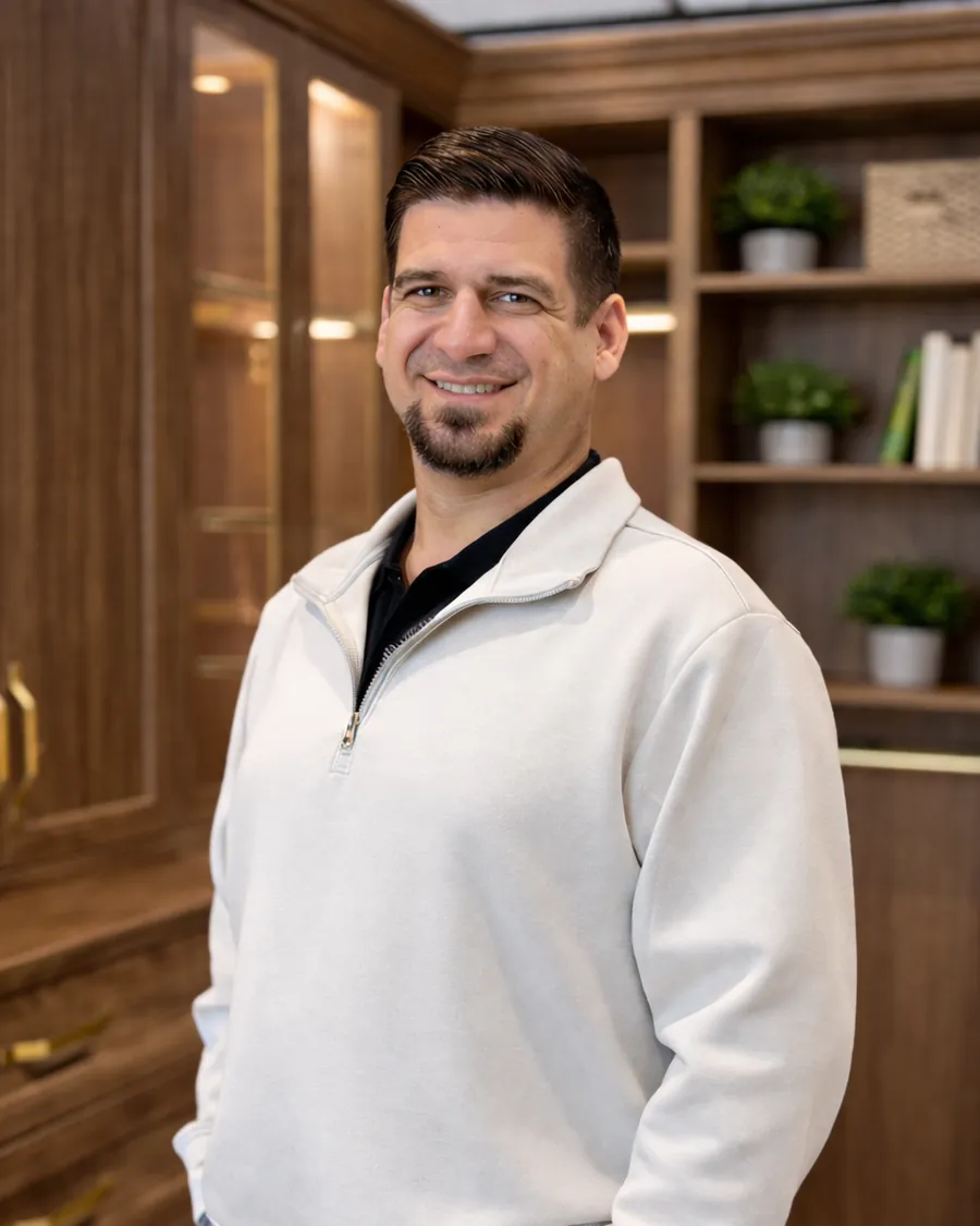 Mike Ianieri, General Manager at Diplomat Closet Design