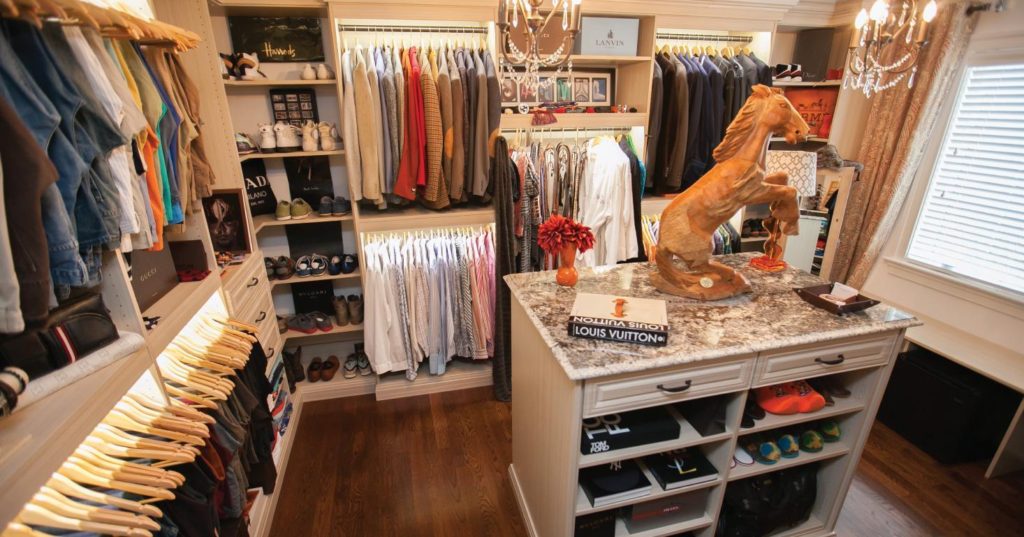 The Best Color Schemes for a Luxurious Closet - Diplomat Closet Design  610-431-3500